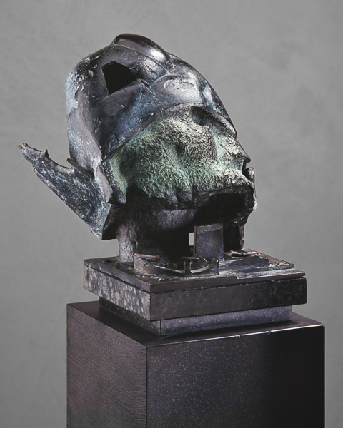 Der Helm IV