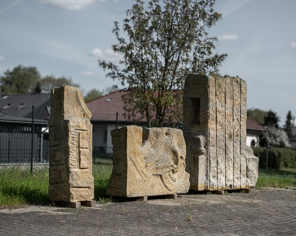Golem, Skulptur, Otto Berndt Steffen, 1996, Sandstein